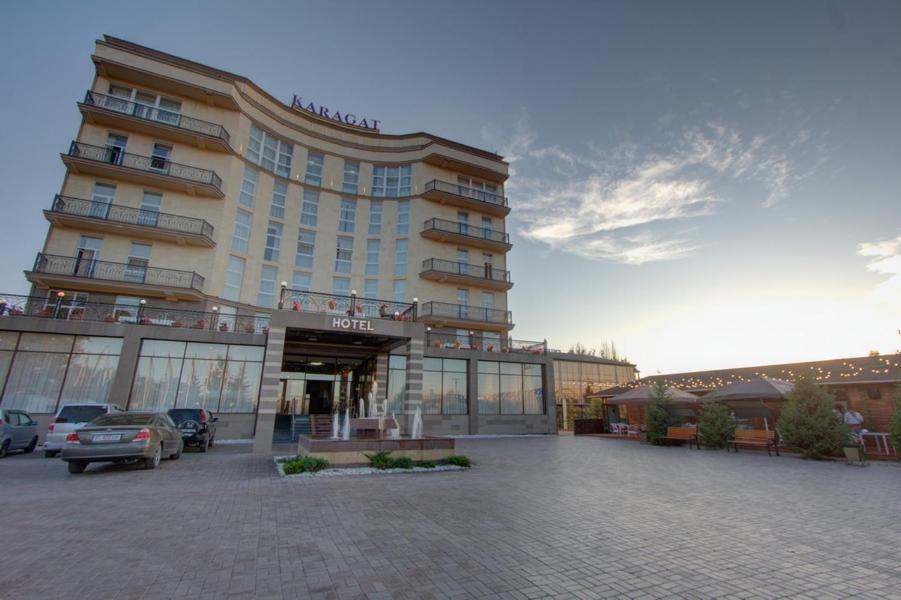 Karagat Hotel Karakol Exterior foto