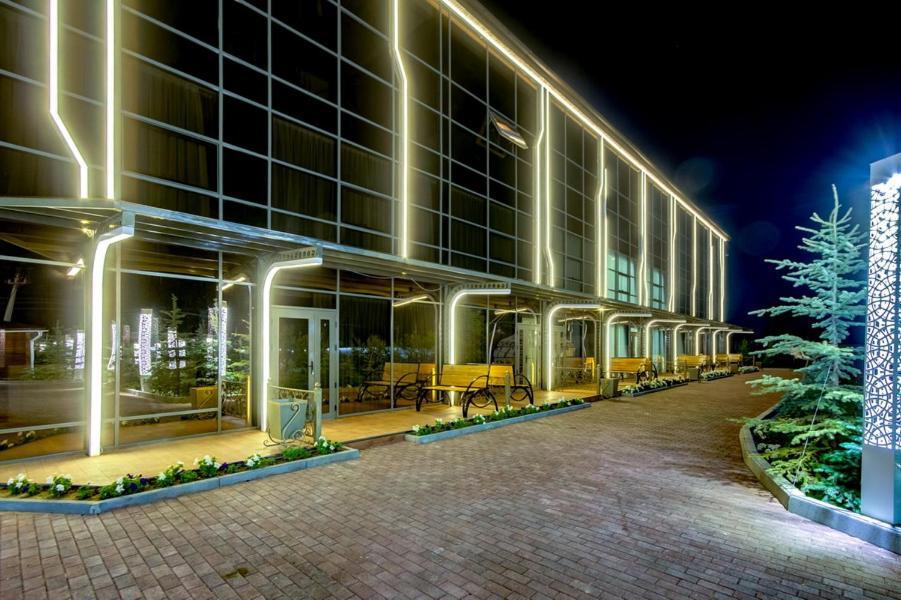 Karagat Hotel Karakol Exterior foto